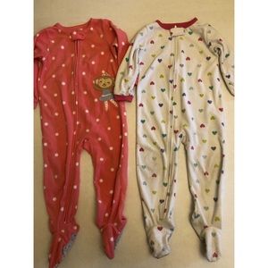 2 for $15 Carters zip up footed pajamas 2T